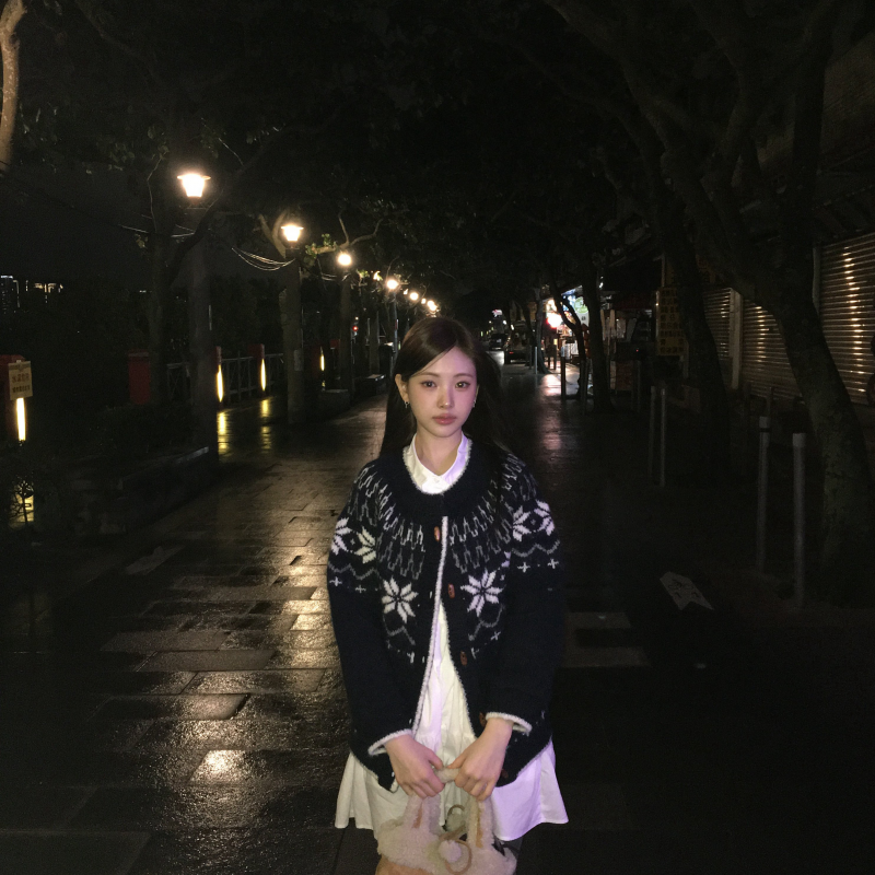 새해부터 여친짤로 알티타고 있는 신인 여돌 | 인스티즈