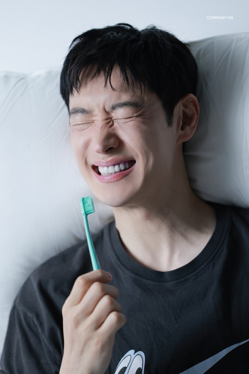 [잡담] 이제훈) 이제훈 더스타 1월호 화보 비하인드 사진들 | 인스티즈