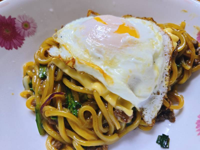 [잡담] 야끼소바가 먹고싶은데 집주변에 없어서 | 인스티즈