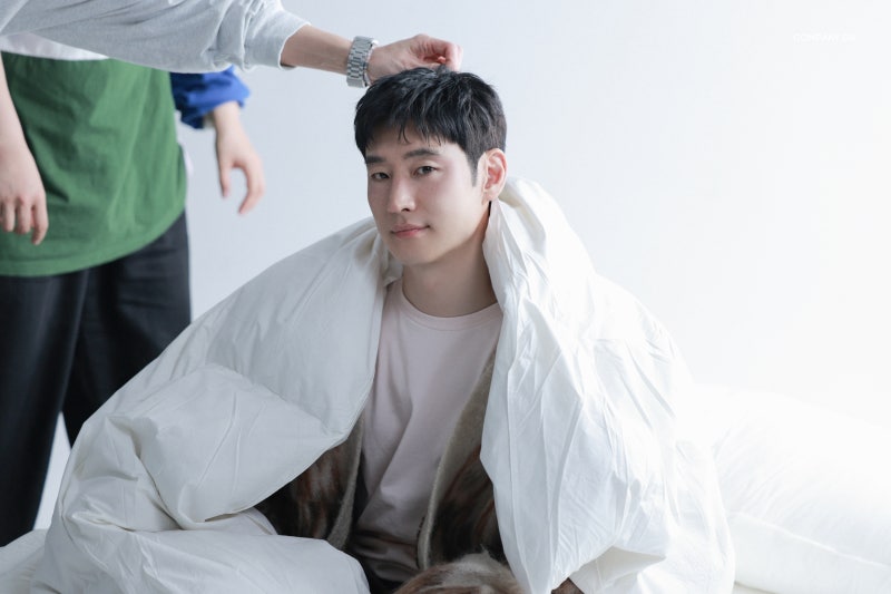 [잡담] 이제훈) 이제훈 더스타 1월호 화보 비하인드 사진들 | 인스티즈