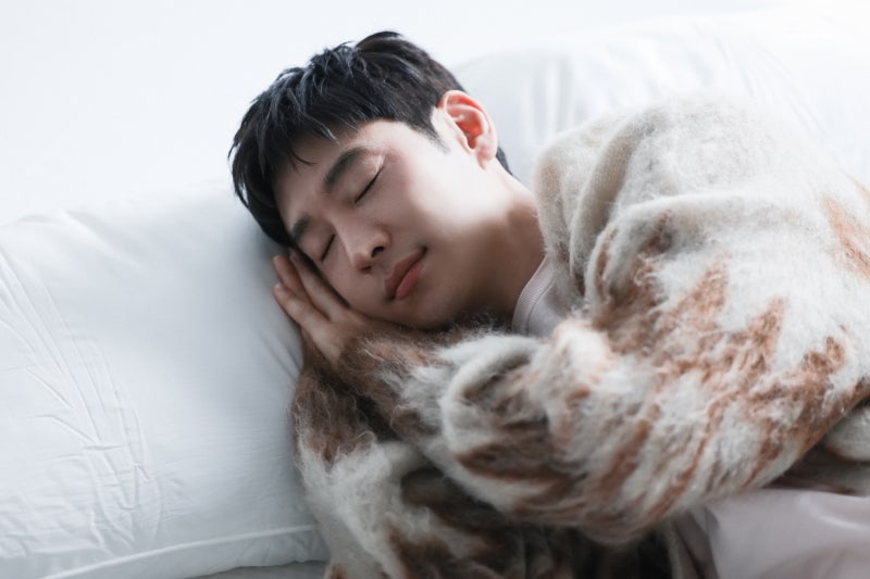 [잡담] 이제훈) 이제훈 더스타 1월호 화보 비하인드 사진들 | 인스티즈