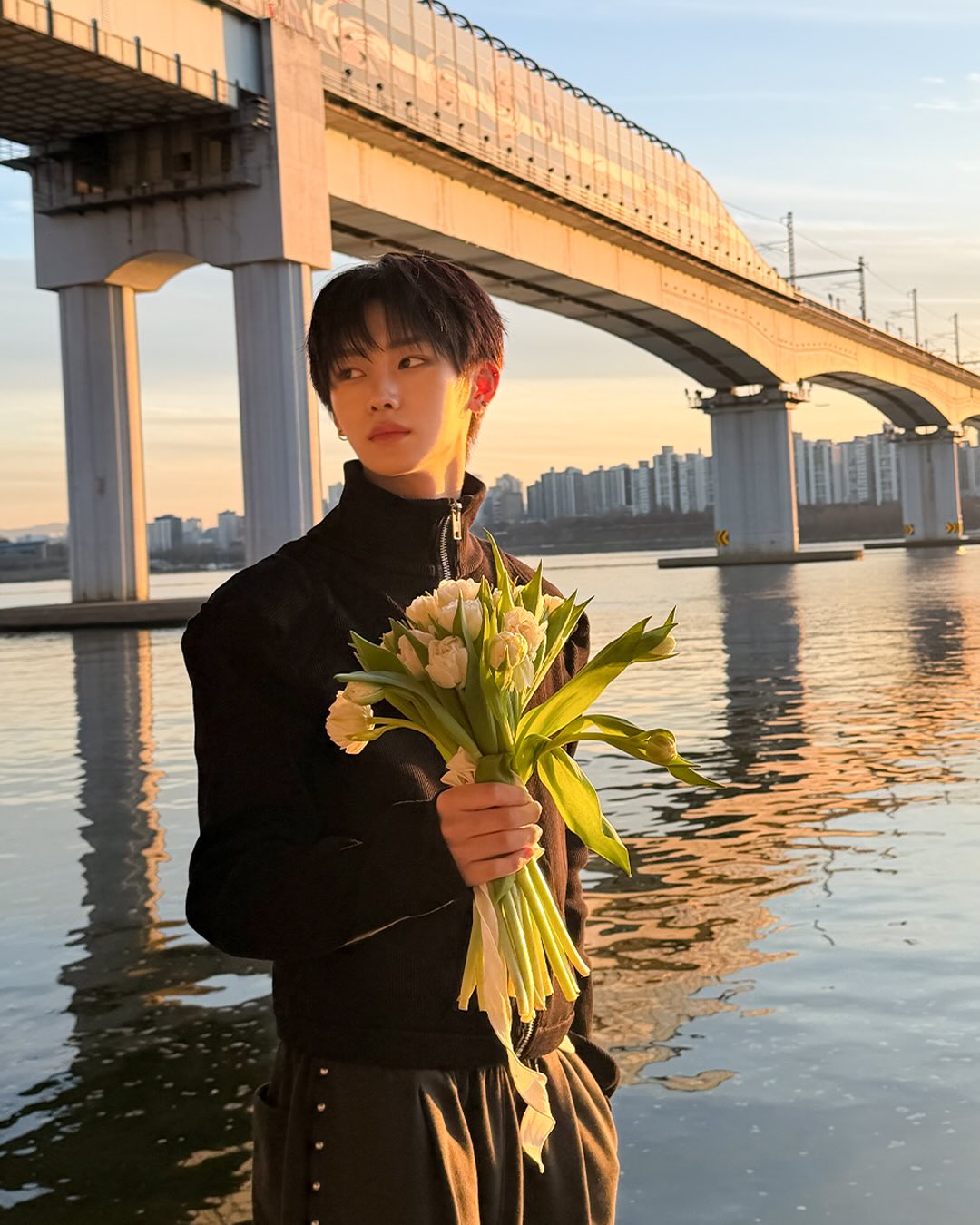 [잡담] 우리집 고양이가 남자로 보입니다…… | 인스티즈