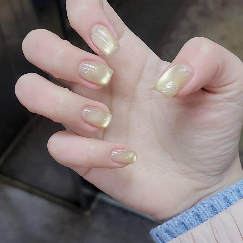 [잡담] 올리브색 네일 도전했다가 대차게 실패함 | 인스티즈