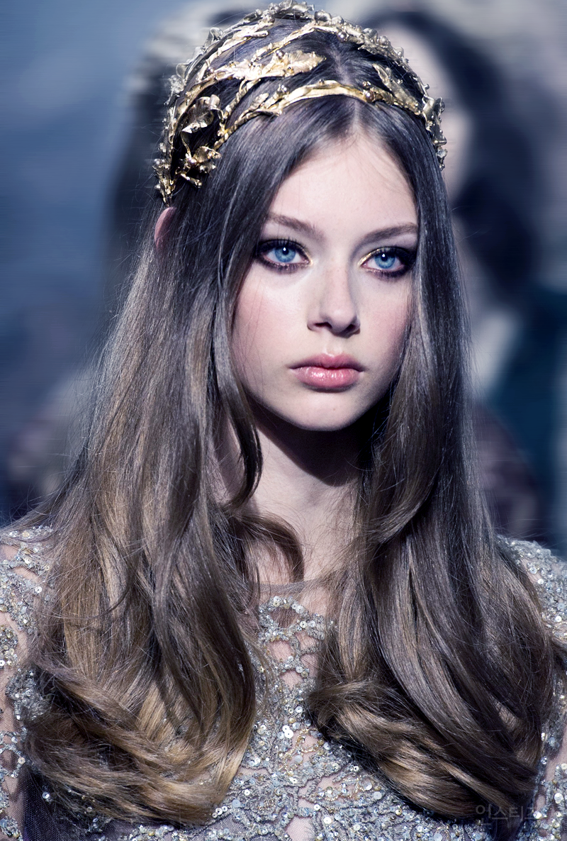 진짜 엘프 같이 생겼다는 샤넬 모델.jpg | 인스티즈