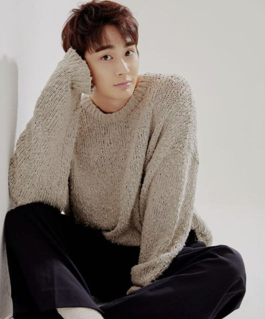 [잡담] 결혼 동시에 최초 '은퇴' 발표..조윤우 누구? 빅뱅 대성 '동기'였다 [핫피플] | 인스티즈