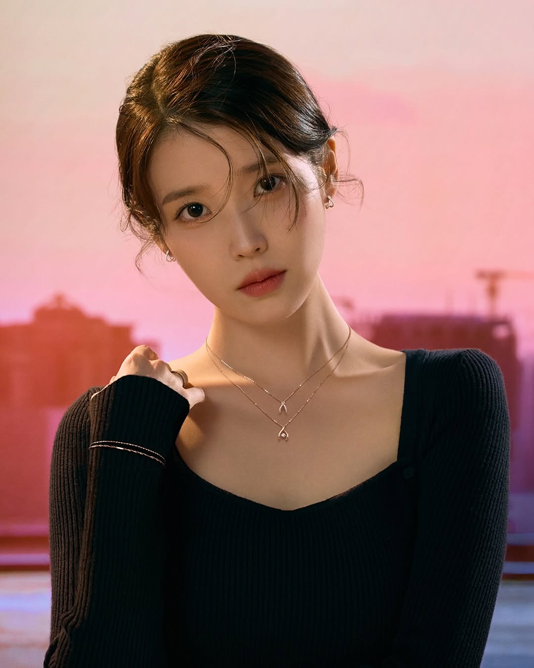 [정보/소식] 아이유) 제이에스티나 WISH NEW YEAR with 아이유 | 인스티즈