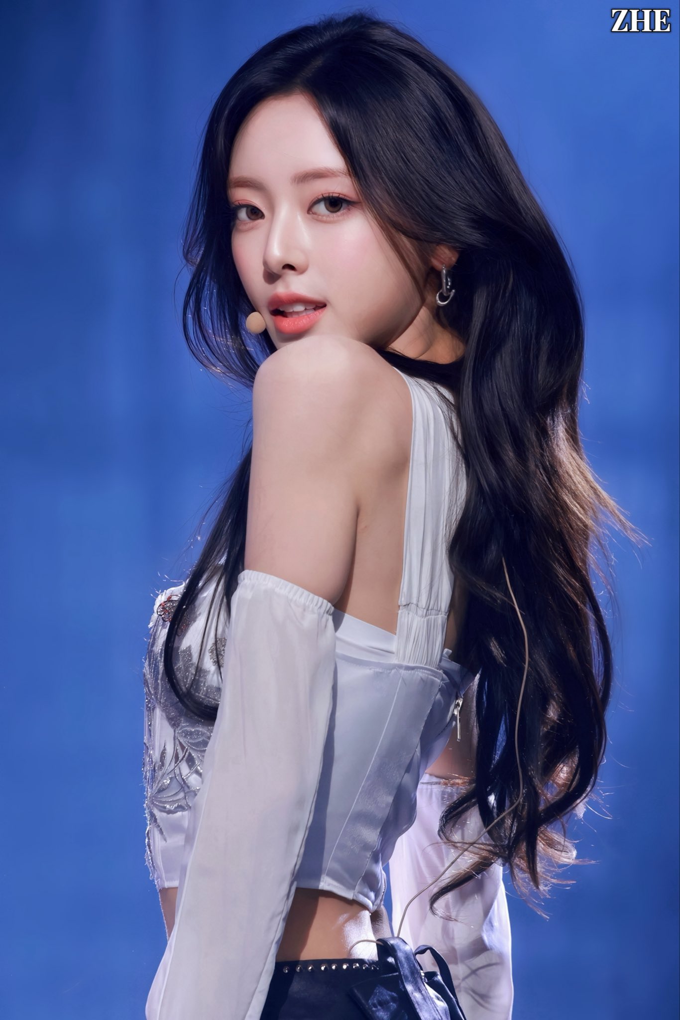 [잡담] 와 있지유나 얼굴 말이안나옴 | 인스티즈