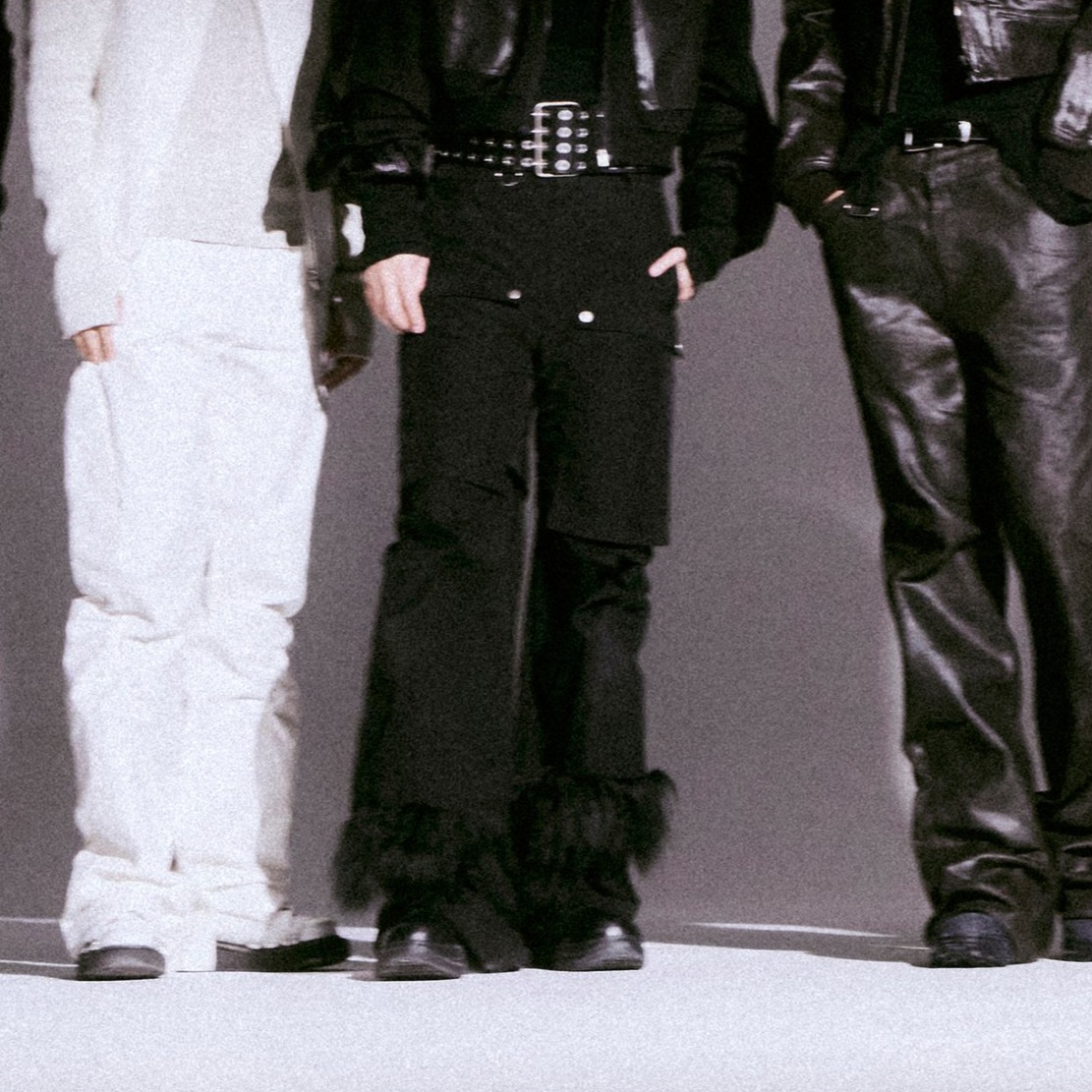 [잡담] 엑소 티저보니까 돈파필 도경수 바지 생각남 | 인스티즈