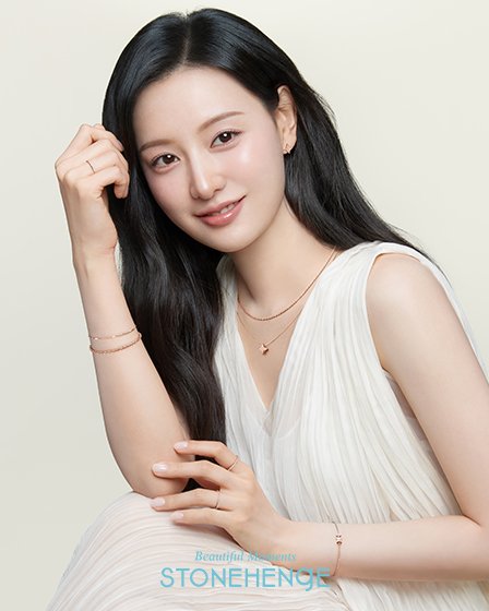 [잡담] 김지원) 김지원 스톤헨지 캠페인 새 화보 | 인스티즈