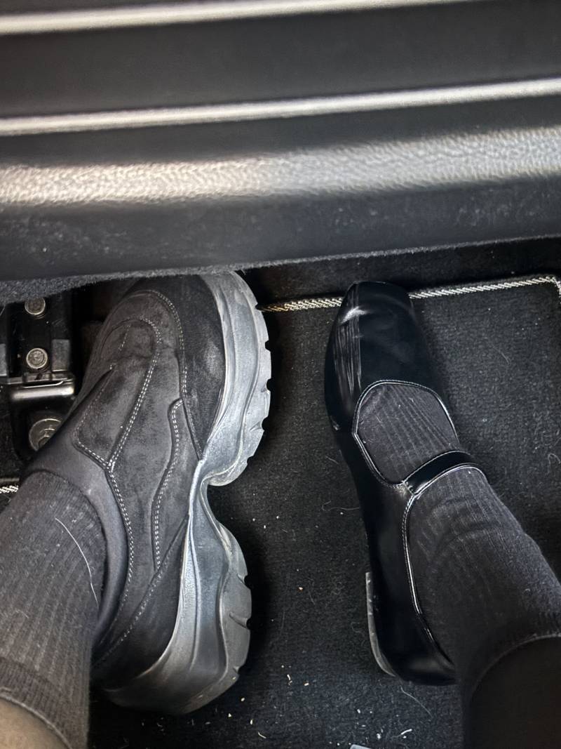 [잡담] 제발 나 신발 봐줄사람 너무 급해ㅠㅠ | 인스티즈