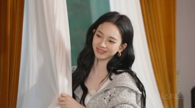 에스파 카리나 "데뷔 전 승무원 준비, 아이돌 하게 된 이유는…" | 인스티즈