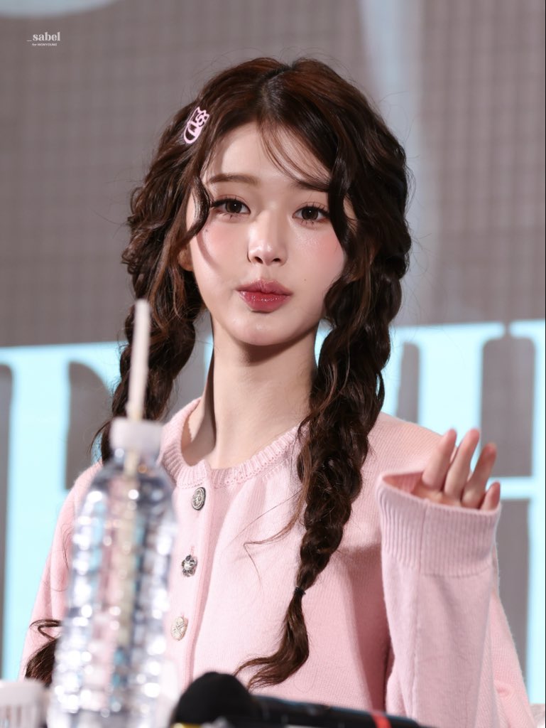 [잡담] 260103 장원영 상하이 팬싸 사진들 | 인스티즈