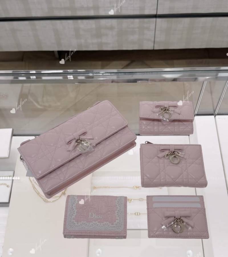 요즘 루이비통도 동참중이라는 러브캣 미감..JPG | 인스티즈