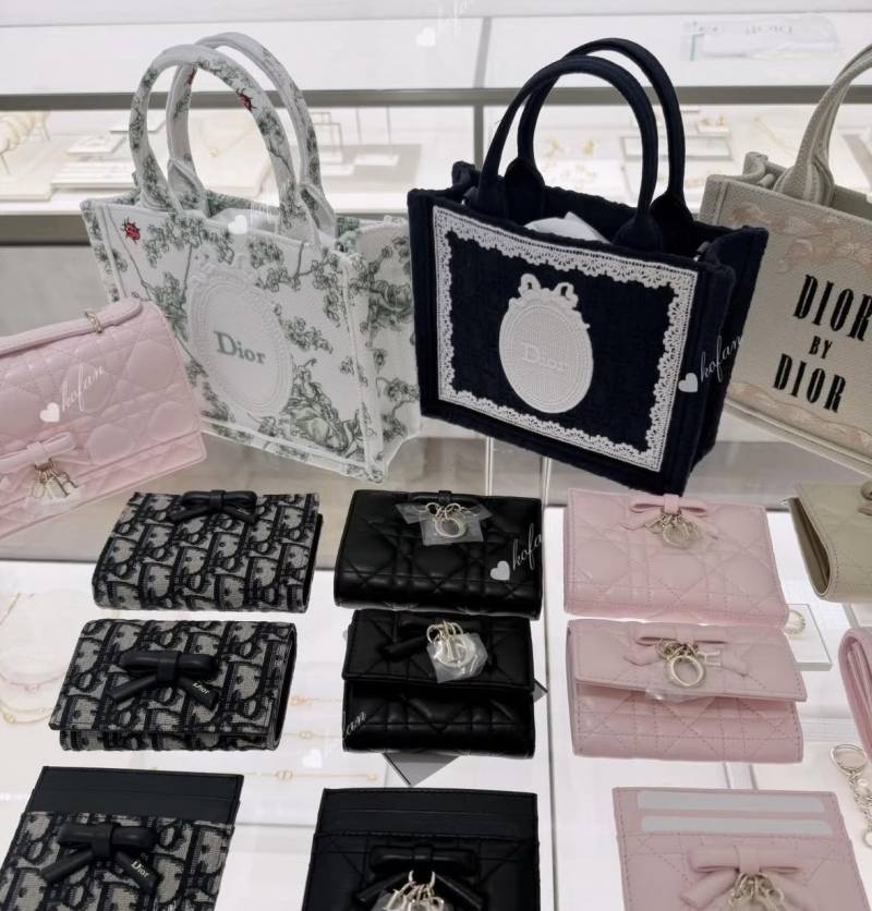 요즘 루이비통도 동참중이라는 러브캣 미감..JPG | 인스티즈