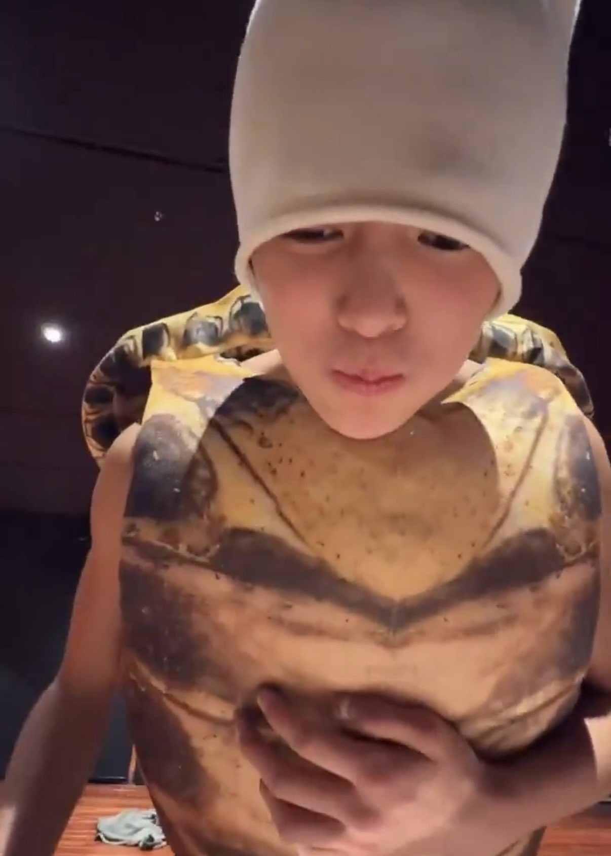 [잡담] 안건호 이러면서 애기로 보이는게 싫대ㅋㅋㅋㅋ | 인스티즈