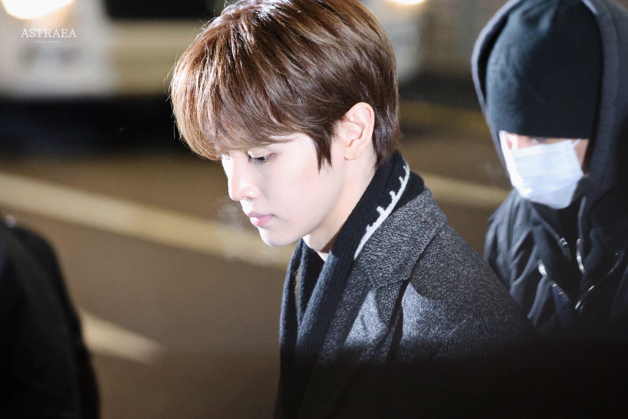 [잡담] 입김이 나와도 코트만 입는 얼죽코의 남자 성찬 | 인스티즈