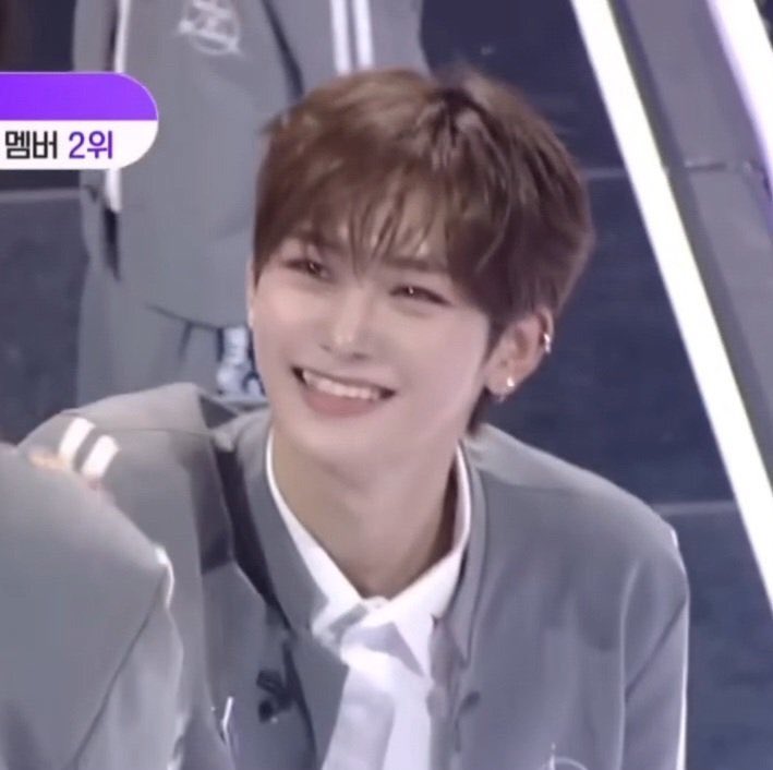 [잡담] 요즘 덧니 있는 아이돌 잘 못본거 같은데 조우안신 | 인스티즈