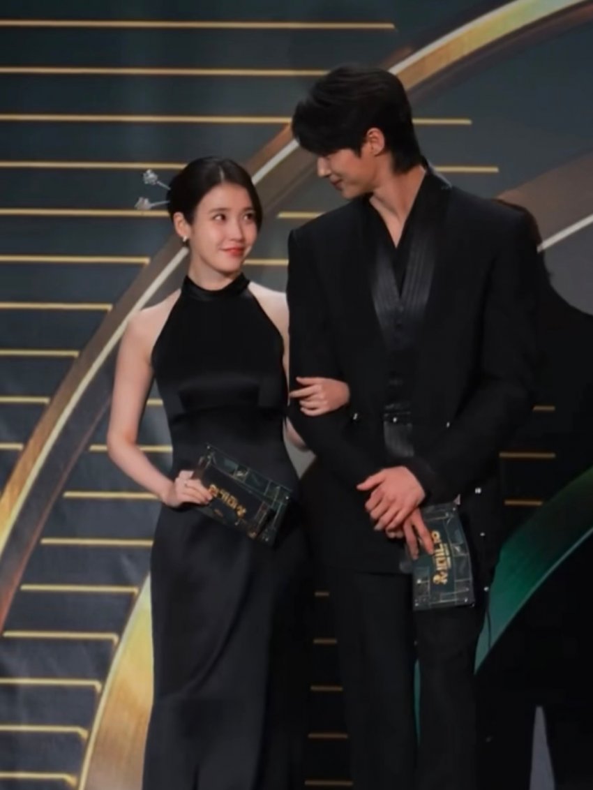 [잡담] 대군부인) 내기준 설레는 사진/짤 보고가 | 인스티즈