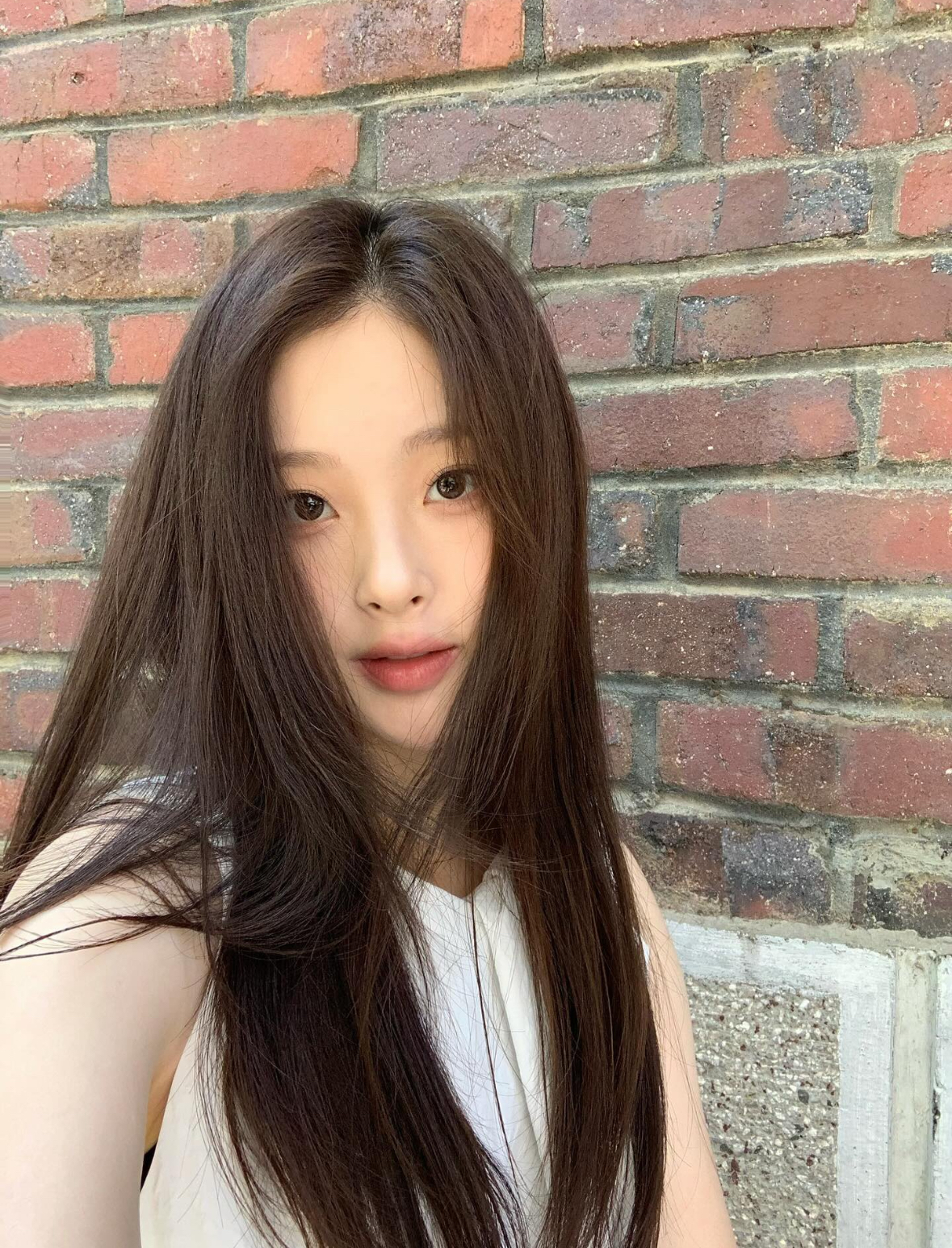 [잡담] 최희진 진짜 너무 이뻐….🐈‍⬛ | 인스티즈