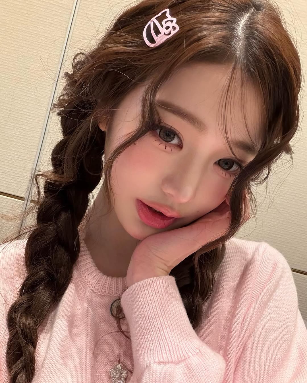 [잡담] 원영이 인스타에 올라온 셀카 오랜만에 맘에 들어 | 인스티즈