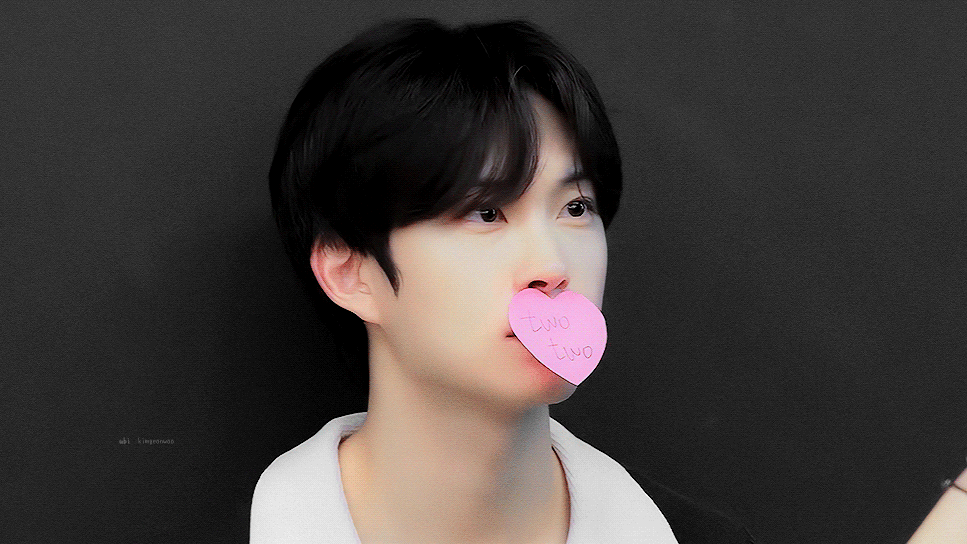 [잡담] 알디원 건우 흑발 진짜 사귐통 씨게 오는데 | 인스티즈