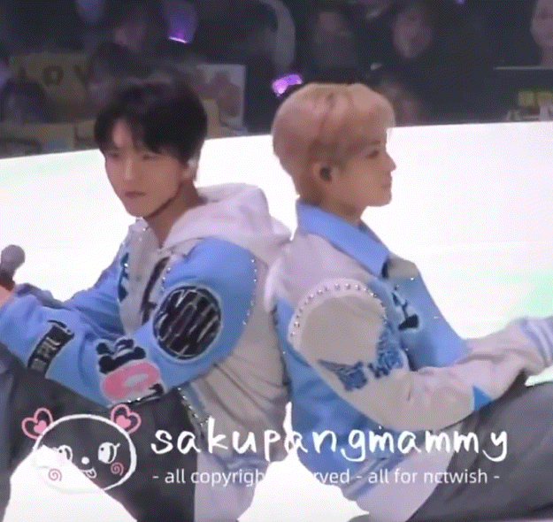 ㄱ [잡담] 유우시 진짜 행복해보인다ㅋㅋㅋㅋ | 인스티즈