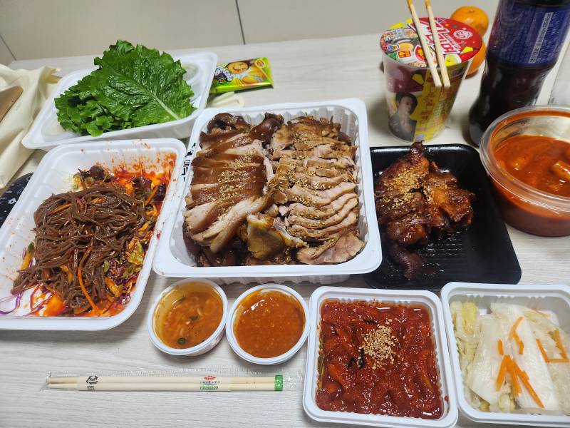 [잡담] 족발 먹구와썹 ㅎㅎ | 인스티즈