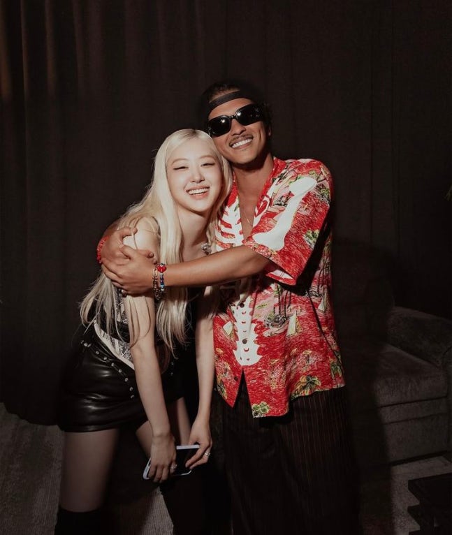 [정보/소식] 케데헌 OST 3곡, 英 싱글차트 역주행…로제 '아파트' 재진입 66위 | 인스티즈