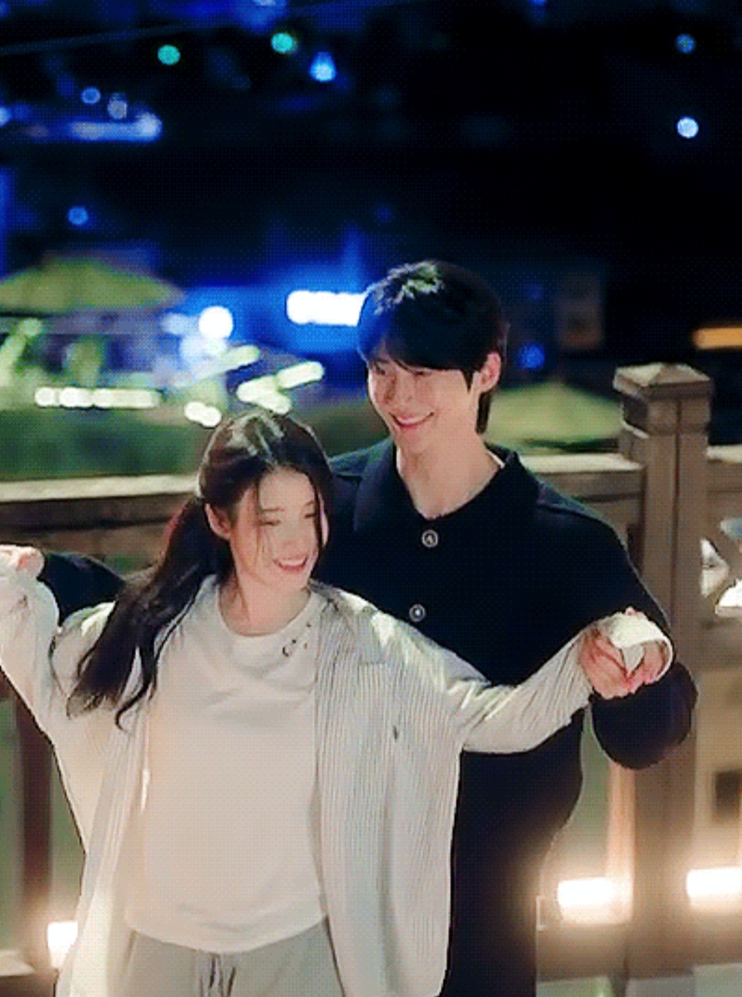 [잡담] 대군부인) 변우석 표정변화 봐 이게 어뜨케 같은 사람 | 인스티즈