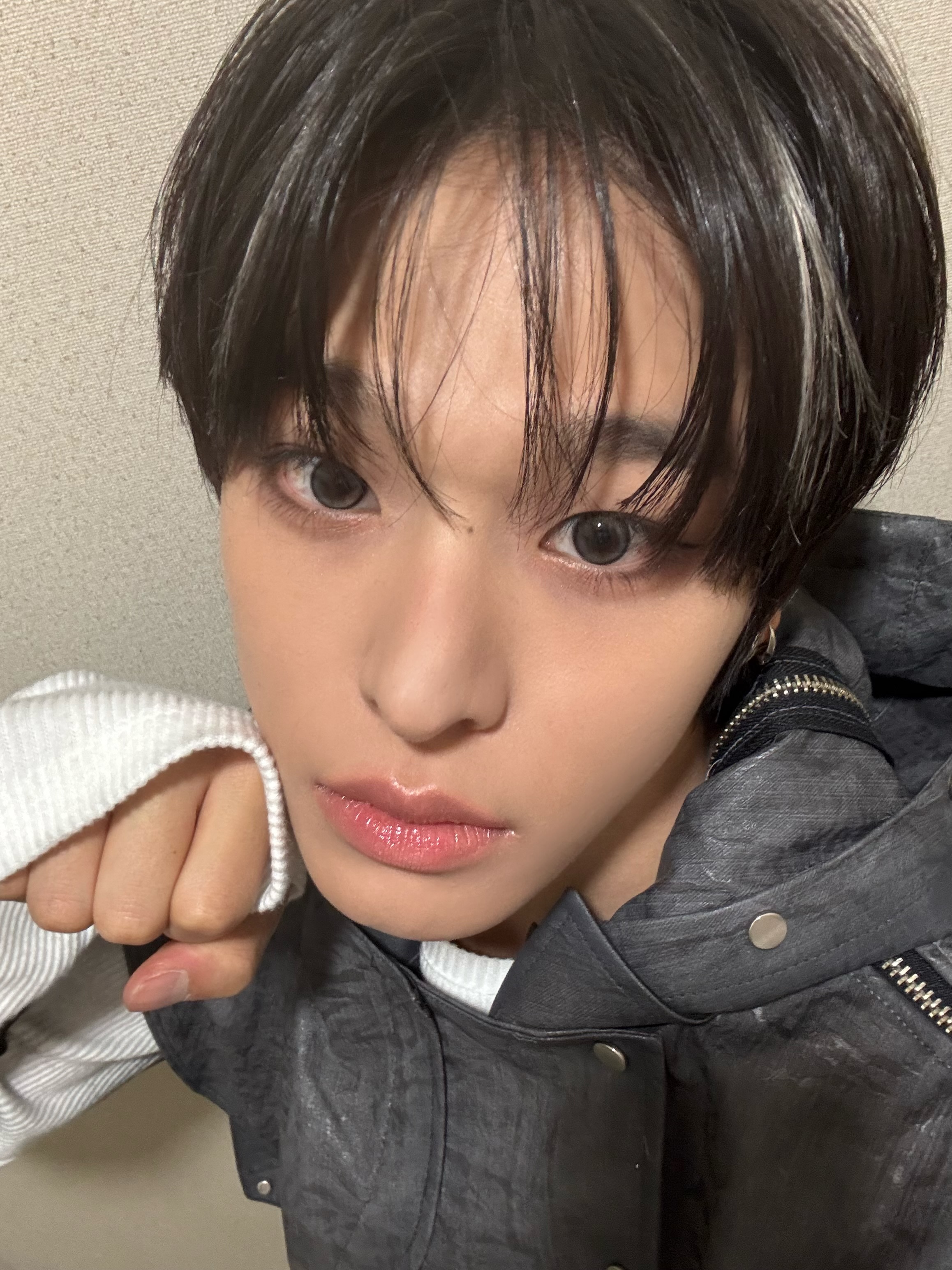 [잡담] 코에 점 있는 남돌호감 | 인스티즈