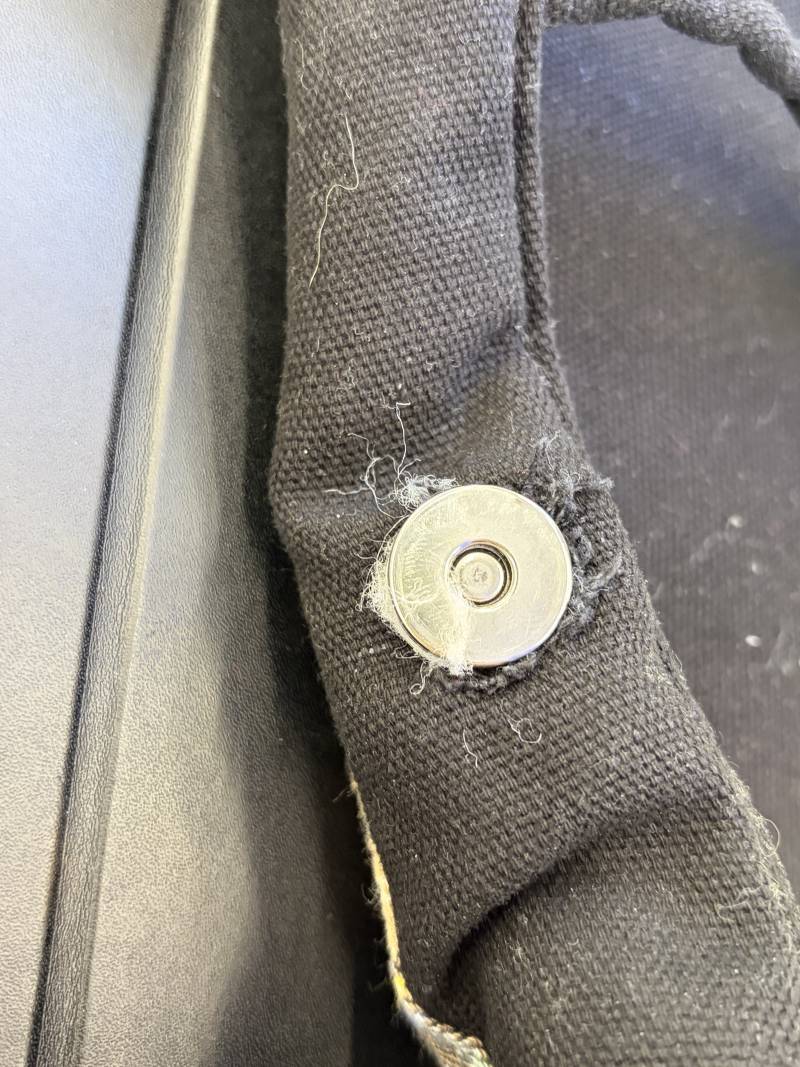 [잡담] 이거 가방 똑딱이 못 살릴까 | 인스티즈