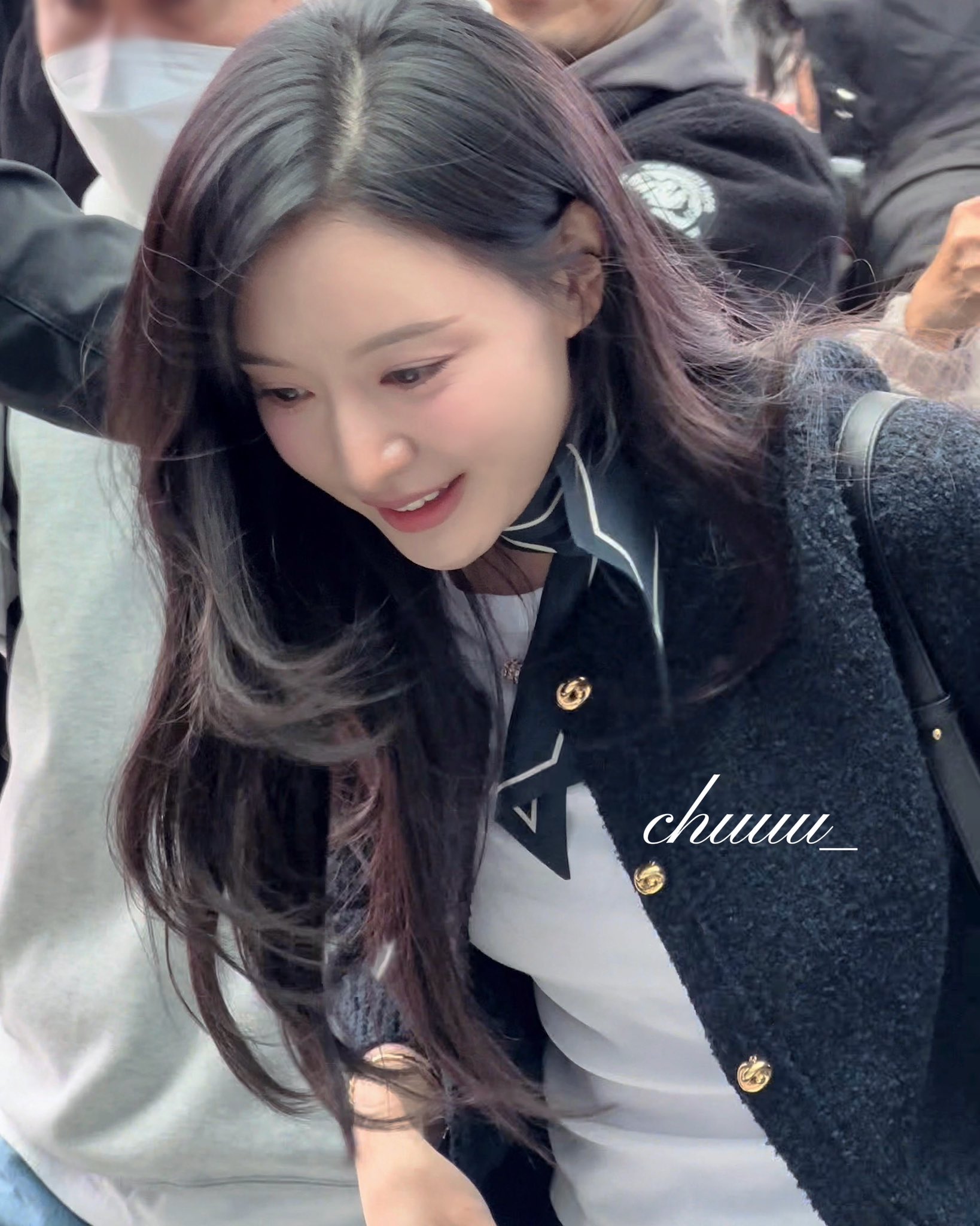 [잡담] 김지원) 김지원 실물 느낌 폰카짤 | 인스티즈