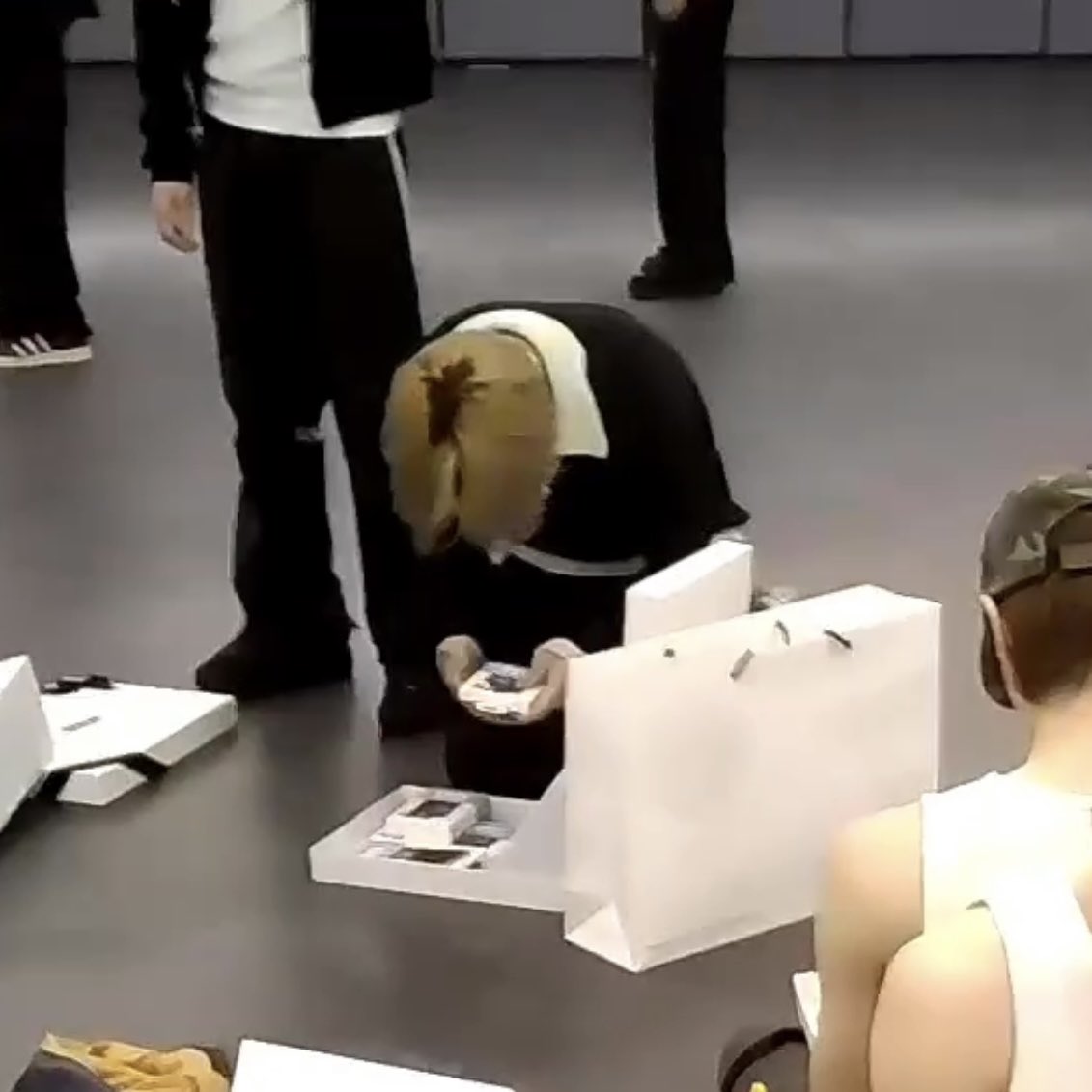 [잡담] 원빈이한테 많이 보여주고싶다 | 인스티즈