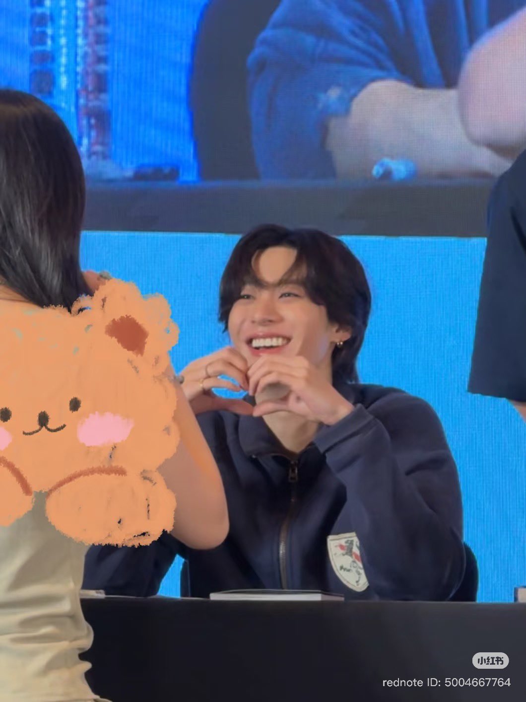 [잡담] 앤톤 활짝 웃는거 | 인스티즈