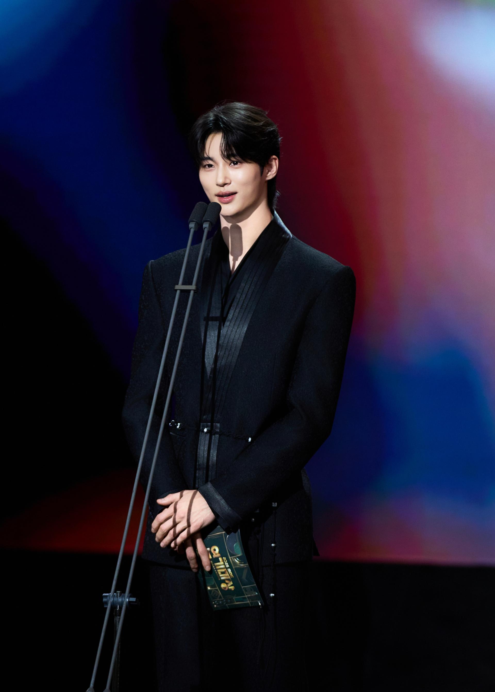 [잡담] 대군부인) 사진 작가님이 연기대상 사진 올려줌 | 인스티즈