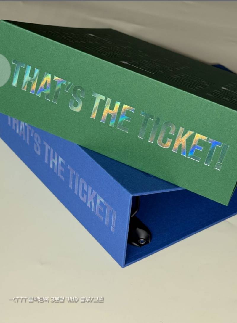 [잡담] 몇 달동안 고민 중인데 안 자는 익들 제발 색 좀 골라주라ㅜ 11블루 22그린 | 인스티즈