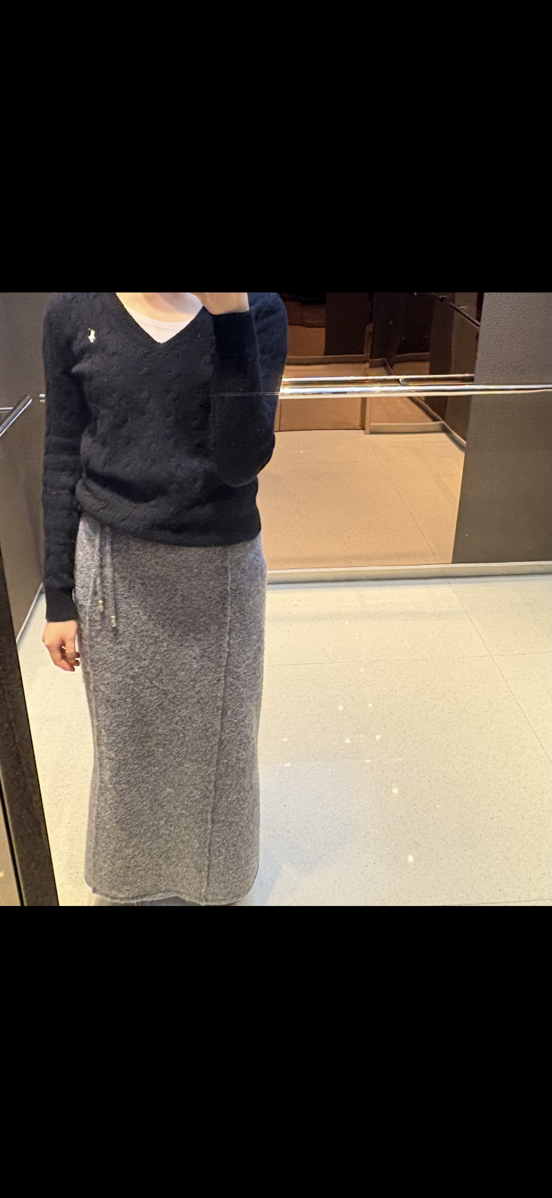 [잡담] 삼바만 3년째신고다니는디 새신발 둥중 번찍해죠(옷스타일있더) | 인스티즈