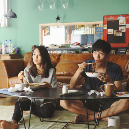 [잡담] 오랜만에 다시 보니까 남주 개 또라이였네 이 영화 | 인스티즈