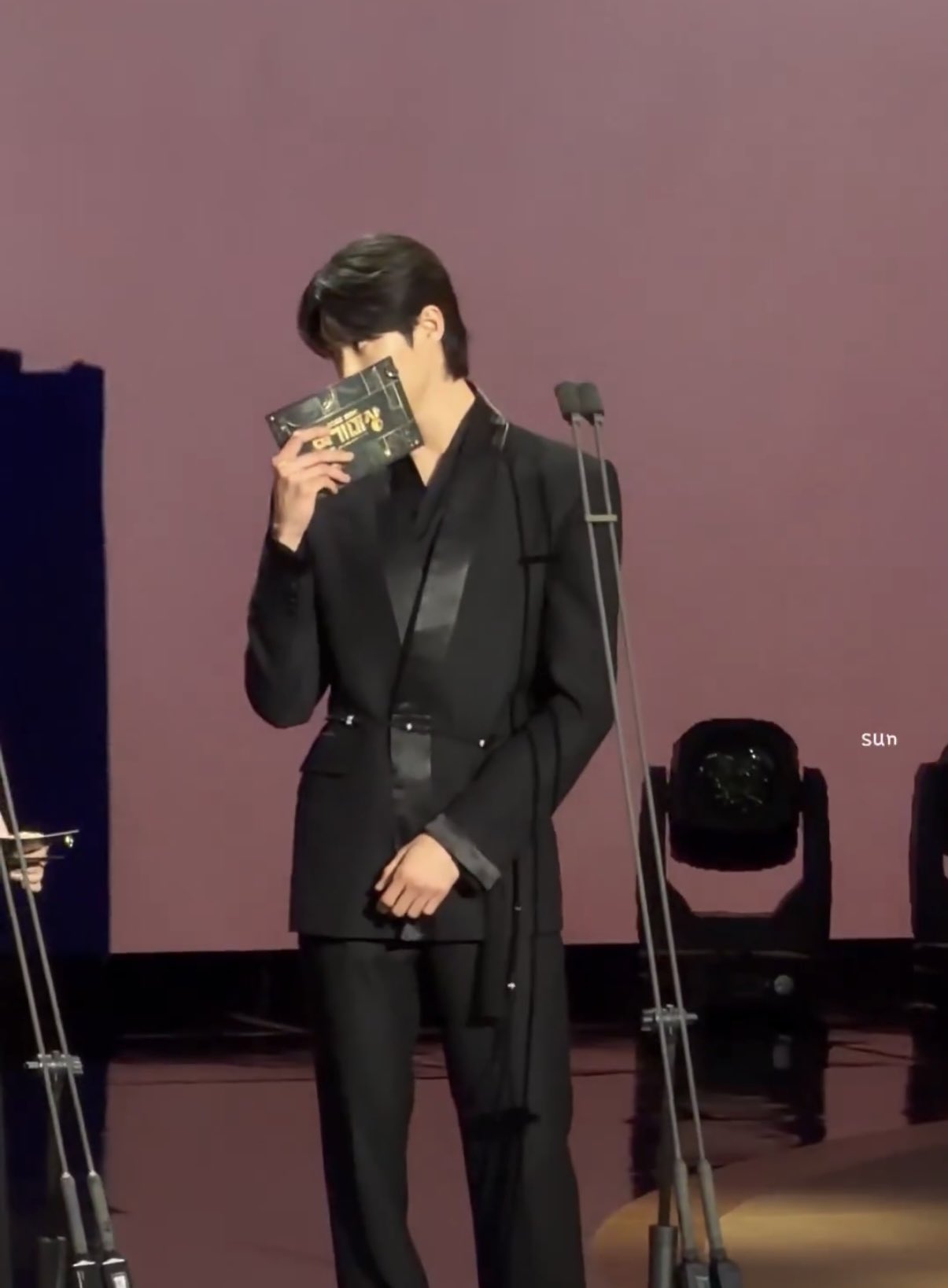 [잡담] 변우석) 너무 설레게 생겼어.. | 인스티즈