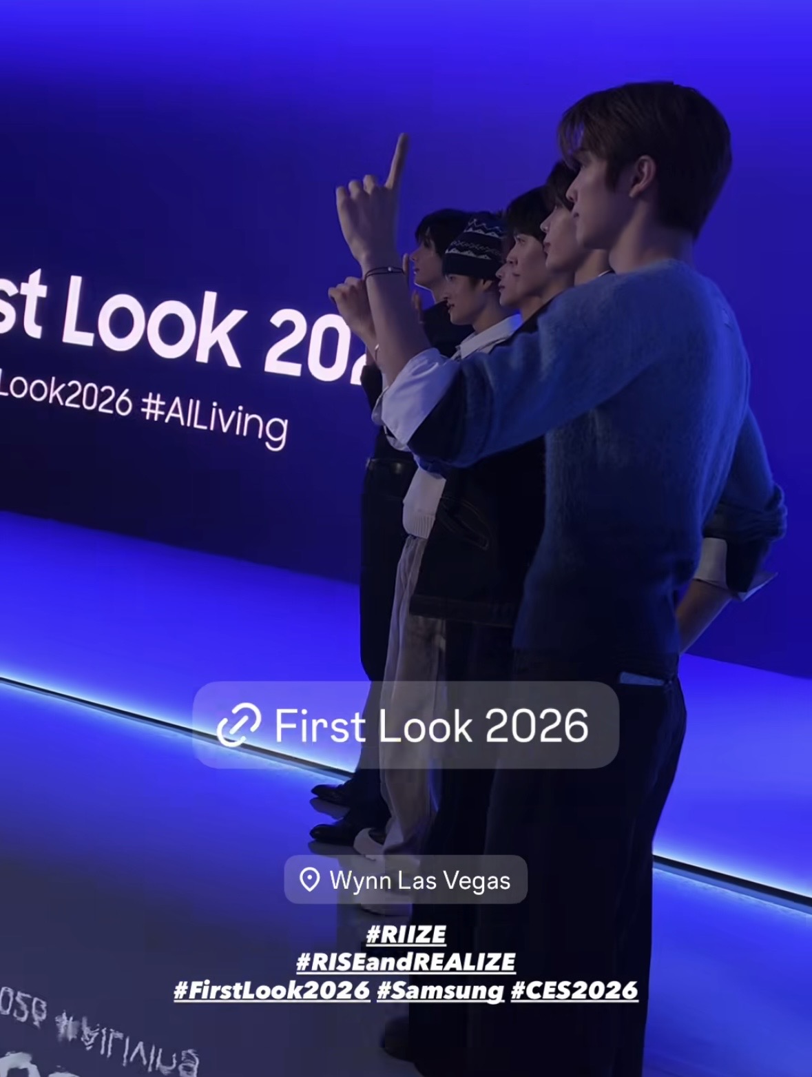 [잡담] C8 인스스 보다 놀랬네 이거 등근육이에요??? ㅈㅇ 성찬 | 인스티즈