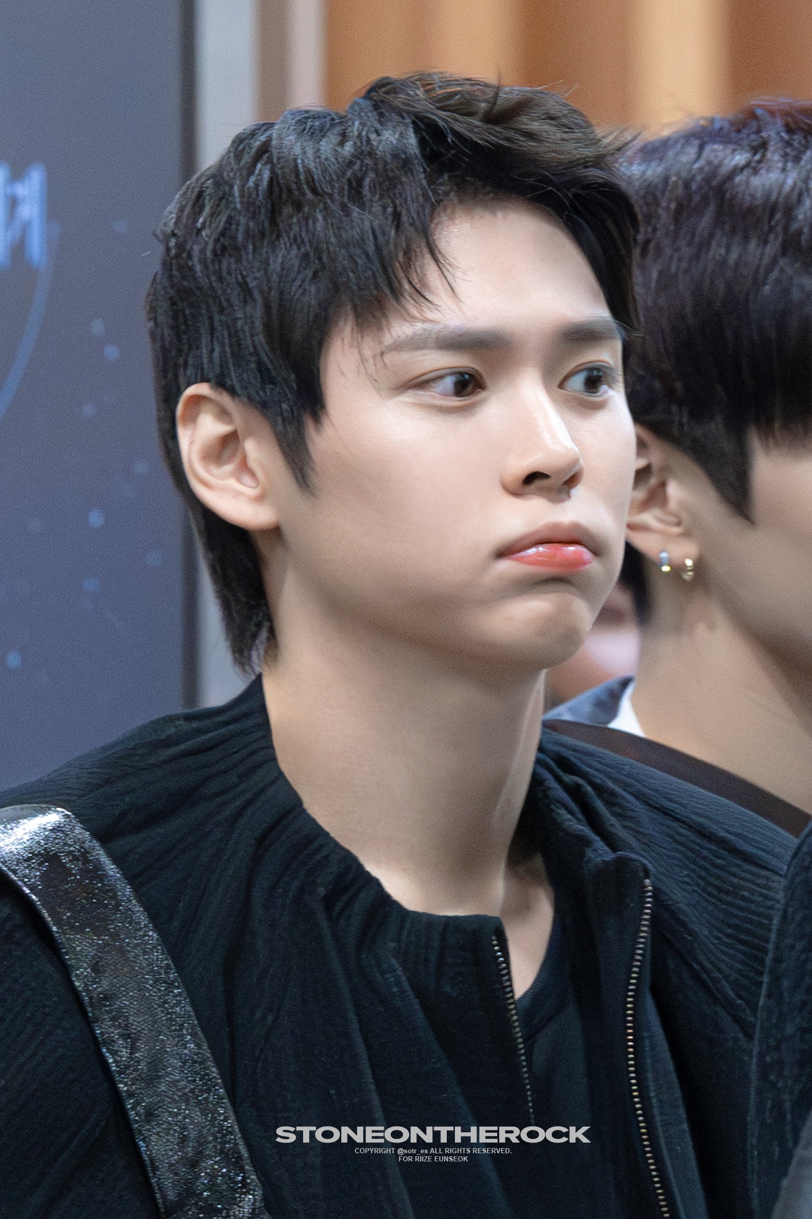 [잡담] 라이즈 은석 흑발하니까 걍 응 잘생길게 상태 | 인스티즈