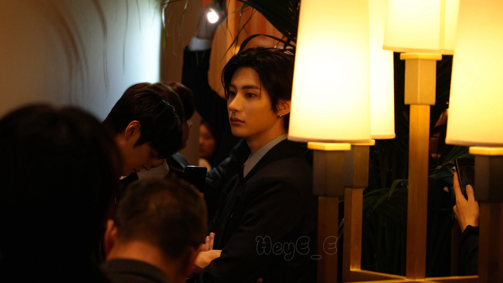 [잡담] 앤톤 분명 애기였는데 | 인스티즈