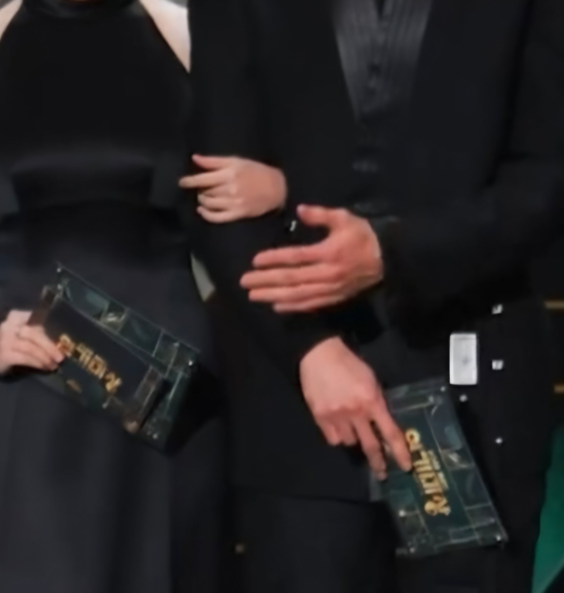 [잡담] 대군부인) 변우석 아이유 손 크기 차이 | 인스티즈