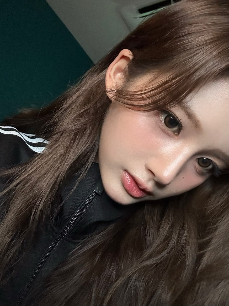 [잡담] 설윤 앞머리 있vs없 | 인스티즈