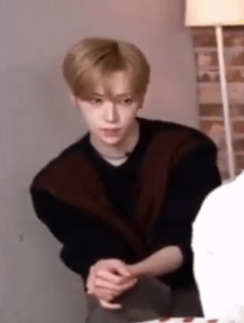 [잡담] 아르노 보플때랑 진짜 딴사람같음 | 인스티즈