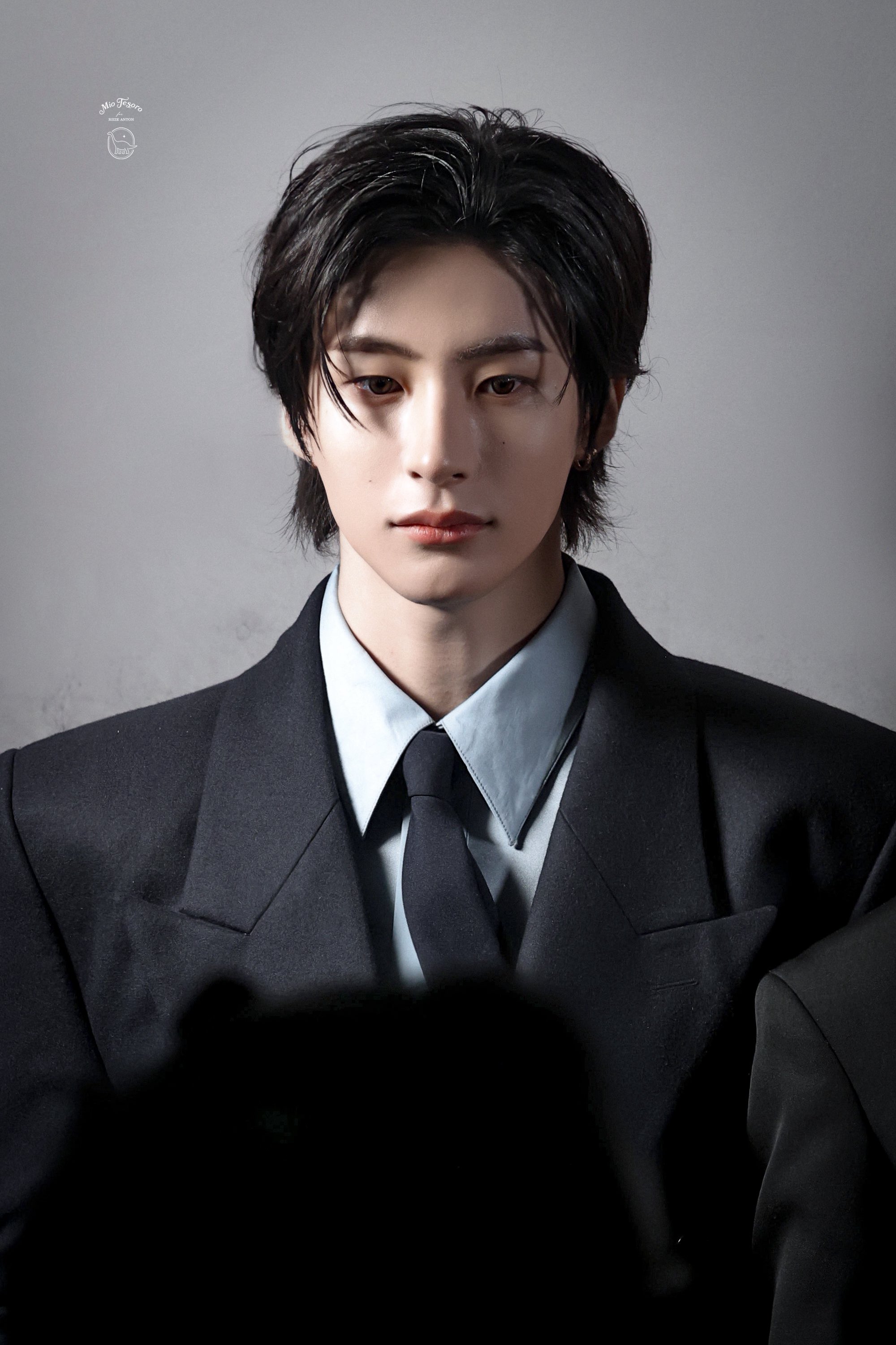 [잡담] 앤톤 새로 뜬 사진 미쳣어 | 인스티즈