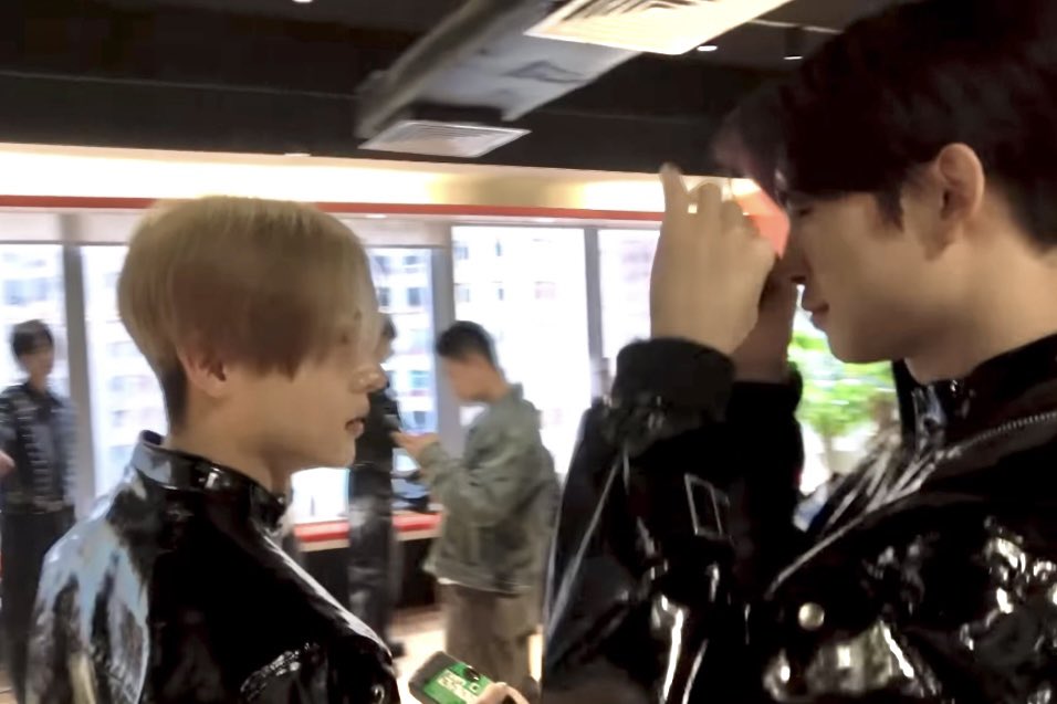 ㄱ [잡담] 건앗 키차이 진짜 예쁘게 차이나는거 봐 | 인스티즈