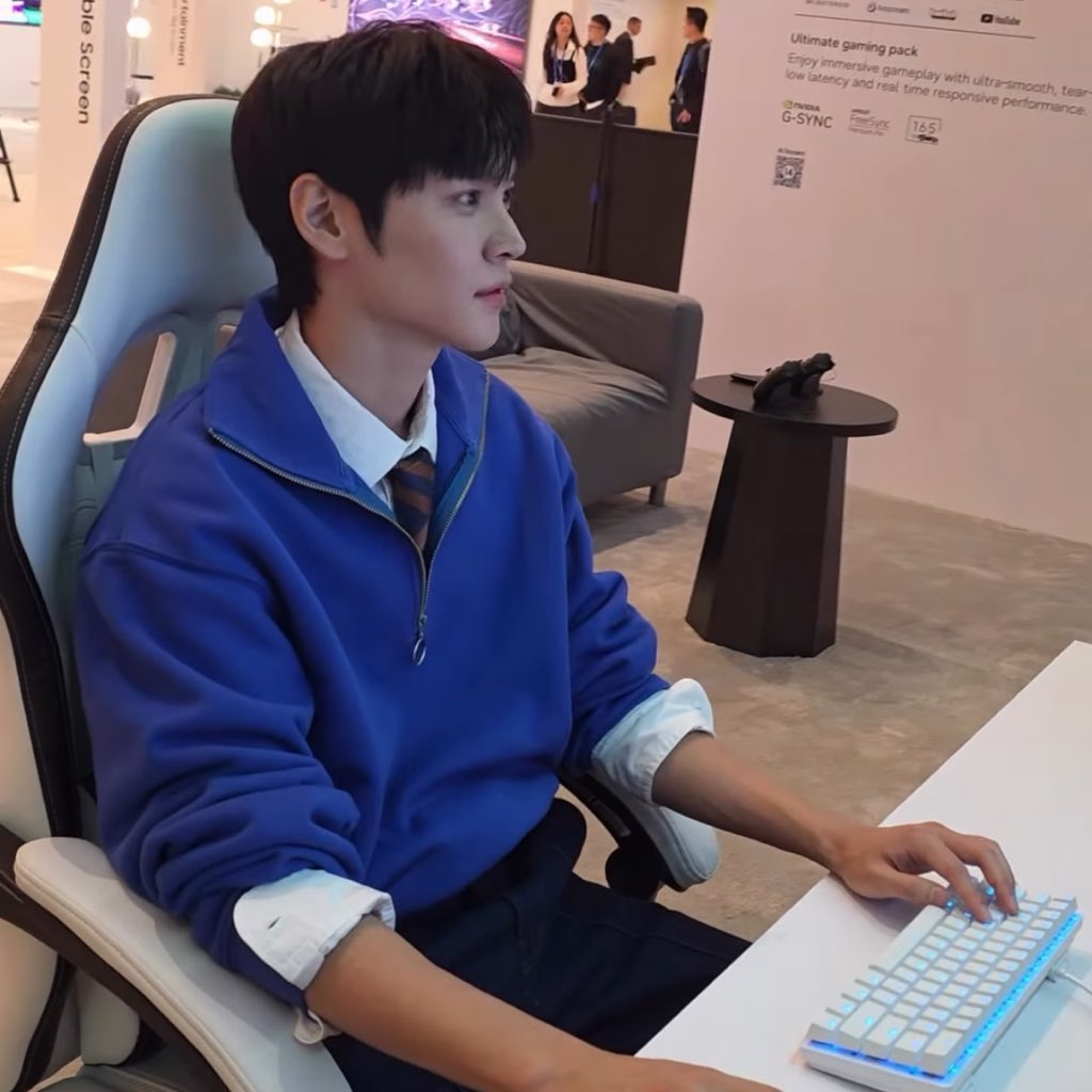 [잡담] ㅋㅋㅋㅋㅋ 이거 앤톤이랑 은석같다 투톤즈 | 인스티즈