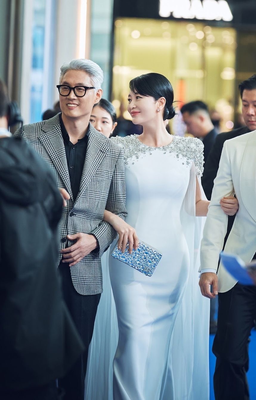 [잡담] 내가 뽑은 시상식 드레스 최고의 악마, 최종 고트, 레전드 둘 | 인스티즈