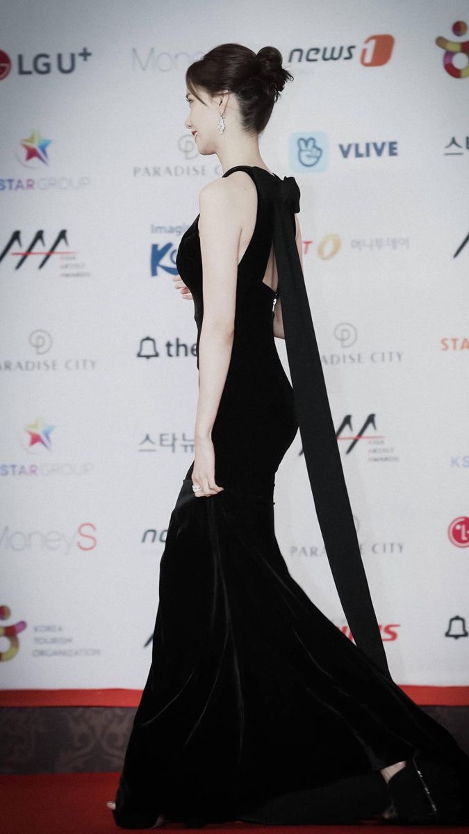 [잡담] 내가 뽑은 시상식 드레스 최고의 악마, 최종 고트, 레전드 둘 | 인스티즈